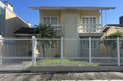 Casa com 3 quartos à venda na Rua Esperidião Graciliano da Silva, Dom Bosco, Itajaí