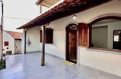Casa com 2 quartos à venda no rochedo, conselheiro lafaiete , 220 m2 por r$ 550.000