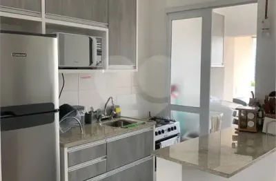 Apartamento à venda em pinheiros - 72m2 | 2 dormitórios (1 suíte) | 1 vaga