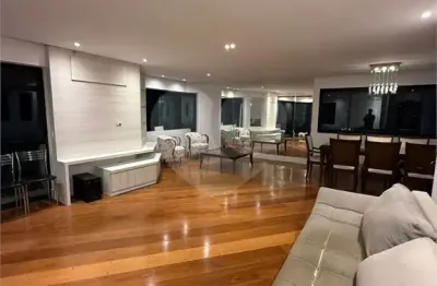Apartamento de alto padrão à venda no jardim anália franco – 220m² | 3 suítes | 3 vagas | um por andar