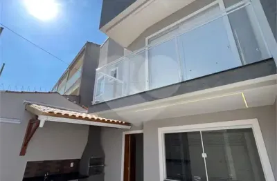 Sobrado à venda no jaçanã - 75m² i 2 dormitórios i 2 vagas