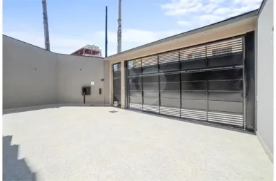 Sobrado novo à venda ou locação em santana – próximo à av. braz leme – 3 suítes, 2 vagas e acabamento de alto padrão