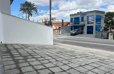 Galpão comercial para locação em Santana / Água Fria com vão livre e 4 vagas – 236 m²