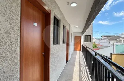 Apartamento à venda no Tucuruvi com 2 quartos, vaga e elevador – 44 m² | Rua particular