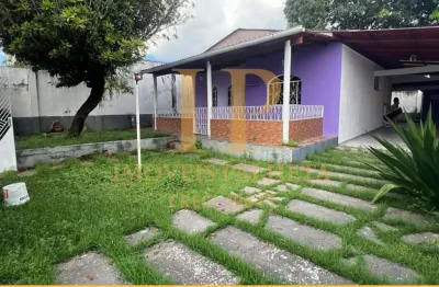 Aluga-se casa 2 quartos, uma suíte, 4 vagas de garagem no conjunto hileia, redenção