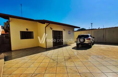 Casa com 3 quartos à venda na rua luiz ferro, 95, jardim vista alegre, paulínia, 200 m2 por r$ 795.000
