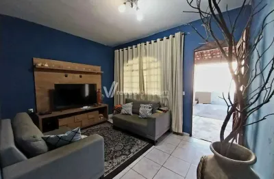 Casa com 3 quartos à venda na presidente tancredo neves, 1223, parque das colinas, valinhos, 141 m2 por r$ 600.000