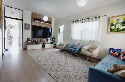 Casa em condomínio fechado com 2 quartos à venda na rua josé carlos ferrari, 382, residencial flor da serra, valinhos, 194 m2 por r$ 1.050.000