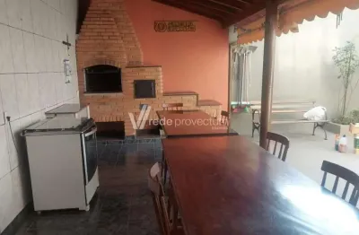 Casa com 3 quartos à venda na rua francisco de paula gomide novaes, 607, parque via norte, campinas, 211 m2 por r$ 560.000