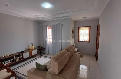Casa com 3 quartos à venda no jardim das palmeiras, valinhos , 151 m2 por r$ 860.000