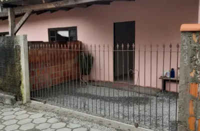 Kitinets locadas em araquari, para investidores, com retorno acima de 1%