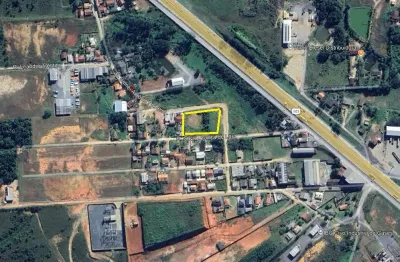 Terreno muito bem localizado em área mista residencial/industrial.