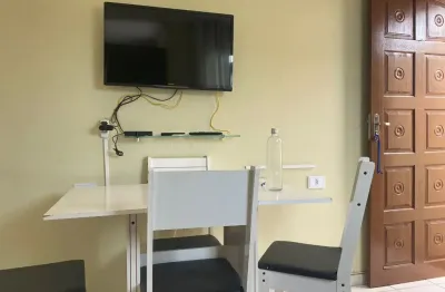 Casa com 2 quartos para alugar na Rua Doutor Oscar Bernardes, 4444, Vila Palmares, Santo André
