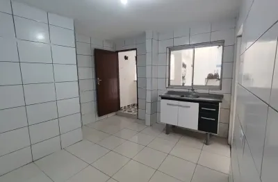Casa com 1 quarto para alugar na Rua General Estilac Leal, 1111, Mauá, São Caetano do Sul