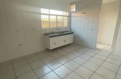 Casa com 1 quarto para alugar na Rua Hermínia Lopes Lobo, 2222, Vila Palmares, Santo André
