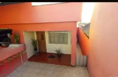 Casa com 2 quartos à venda na Rua Romana, 3333, Vila Palmares, Santo André