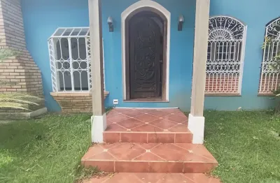 Casa com 4 quartos para alugar na Rua Bráz Cubas, 5555, Jardim São Caetano, São Caetano do Sul