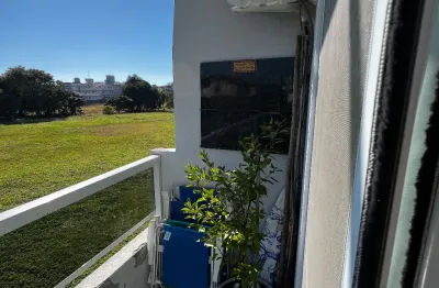 Apartamento semi mobiliado a venda, apenas 600m do mar - praia dos ingleses.