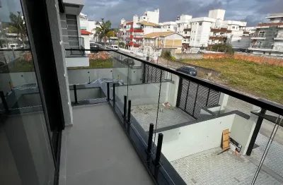 Imagine viver em um sobrado moderno, sofisticado e repleto de conforto.