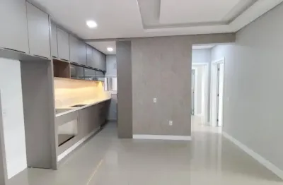 Apartamento com 02 dormitórios; 71m² a venda - 300m da praia dos ingleses