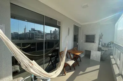 Apartamento com 02 Suítes a venda a 200m do mar - Ingleses Norte