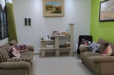 Sobrado com 3 dormitórios sendo 1 suíte, com 138 m2 e 2 vagas- campestre  - santo andré