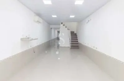 Casa comercial de 180m², possui 7 dormitórios, 3 banheiros e 1 vaga à venda na região de campo belo.