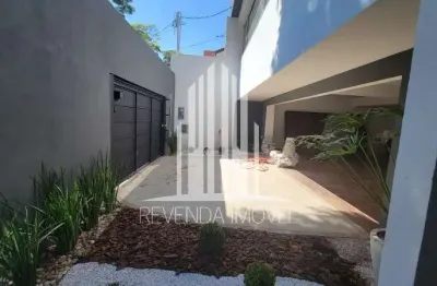 Casa térrea moderna à venda - 3 suítes, 6 vagas no bairro nova petrópolis, sbc - oportunidade única!