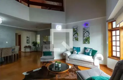 Casa com 4 quartos à venda na Rua Eugênio Aronchi, 59, Jardim do Mar, São Bernardo do Campo