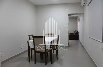 Sobrado a venda 210m² sendo 03 dormitórios, 03 banheiros ( 1 suíte ) e 2 vagas campo belo