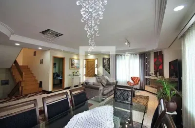 Casa com 3 quartos à venda na Rua Mario Narciso Stoco, 15, Nova Petrópolis, São Bernardo do Campo