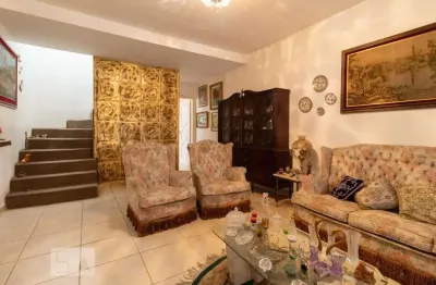 Casa com 3 quartos à venda na Rua Nossa Senhora do Monte Serrat, 186, Butantã, São Paulo