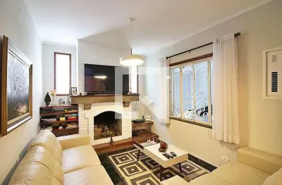 Casa com 4 quartos à venda na Rua Itália Baptistelli Massaroppi, 66, Nova Petrópolis, São Bernardo do Campo