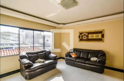 Casa com 3 quartos à venda na Rua Antônio Magalhães, 160, Vila Assunção, Santo André