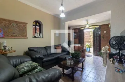 Casa com 3 quartos à venda na Rua José Romani, 98, Bosque da Saúde, São Paulo