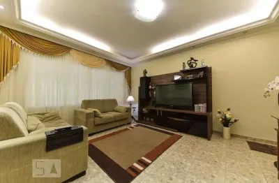 Casa com 3 quartos à venda na Rua Benedito Luiz Rodrigues, 230, Nova Petrópolis, São Bernardo do Campo