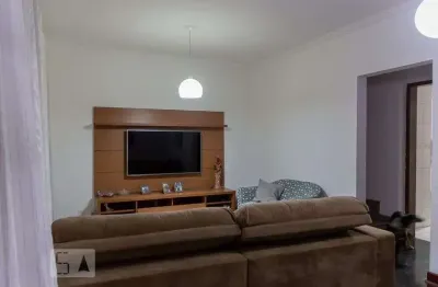 Casa com 3 quartos à venda na Rua Benedito Luiz Rodrigues, 599, Nova Petrópolis, São Bernardo do Campo