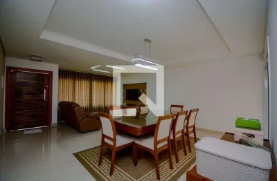 Casa com 3 quartos à venda na Rua Gonçalves Dias, 33, Nova Petrópolis, São Bernardo do Campo