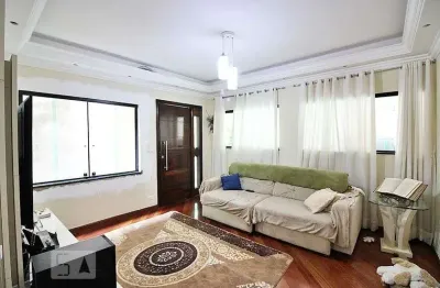Casa com 3 quartos à venda na Rua Flamínio Fávero, 210, Nova Petrópolis, São Bernardo do Campo