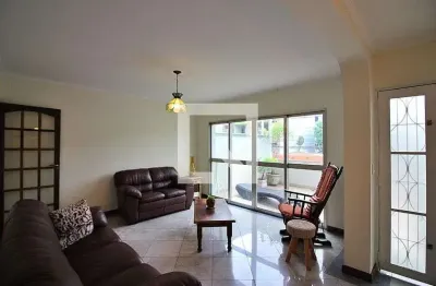 Casa com 3 quartos à venda na Alameda Dona Tereza Cristina, 688, Nova Petrópolis, São Bernardo do Campo