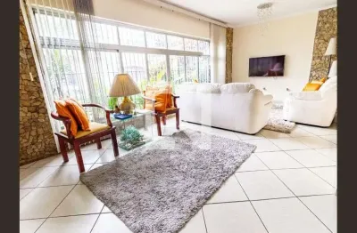 Casa com 4 quartos à venda na Rua Conde Prates, 224, Mooca, São Paulo