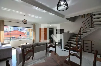 Casa com 3 quartos à venda na Rua João Cavinato, 254, Nova Petrópolis, São Bernardo do Campo