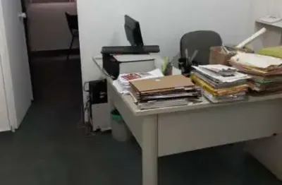 Sala comercial à venda na Avenida Ernani Do Amaral Peixoto 334, Centro, Niterói