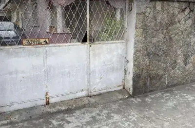 Casa com 2 quartos à venda na Rua Martins Torres, Santa Rosa, Niterói