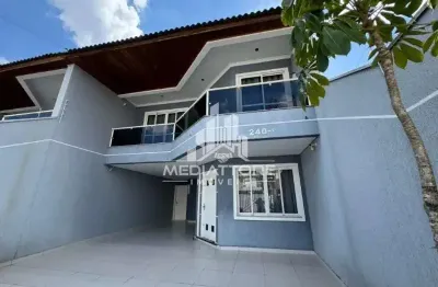 Sobrado Triplex  com 4 dormitórios (1suíte) - Jardim das Américas