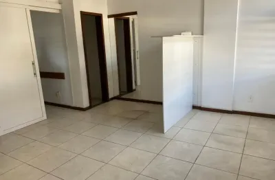 Sala comercial à venda de 39 m² na avenida antonio carlos magalhães (acm), pituba em salvador-ba