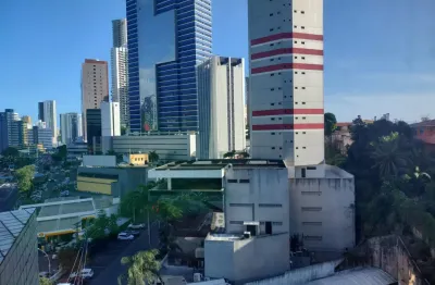 Sala comercial para alugar no Caminho das Árvores em Salvador-BA