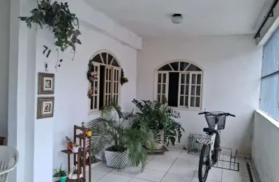 Casa com 6 quartos à venda na alarico de lima cabral, 71, antônio honório, vitória por r$ 700.000
