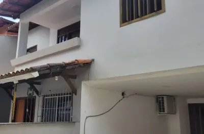 Casa com 6 quartos à venda na agenor amaro dos santos, 989, jardim camburi, vitória por r$ 1.900.000