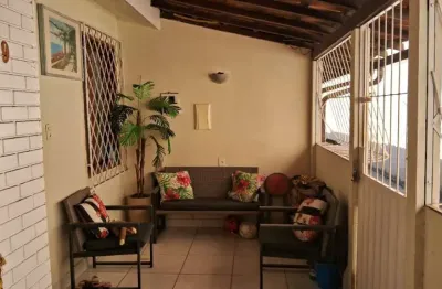 Casa com 4 quartos à venda na josé da silva loureiro, 135, santa luíza, vitória por r$ 750.000